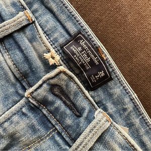 Abercrombie & Fitch Simone High Rise Ankle 26/2S